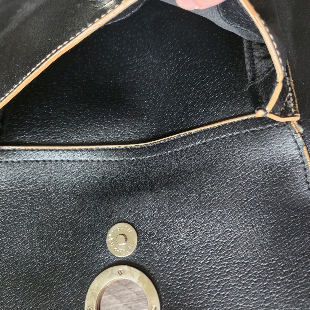 Minicci Black Pebbled Faux Leather Shoulder Bag Tan Piping Ring Detail - Picture 4 of 11